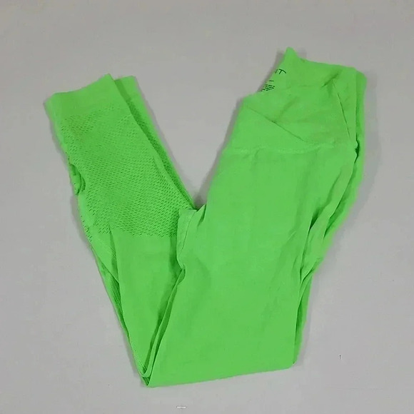 SHEFIT Seamless Neon Green Leggings - Picture 2 of 9